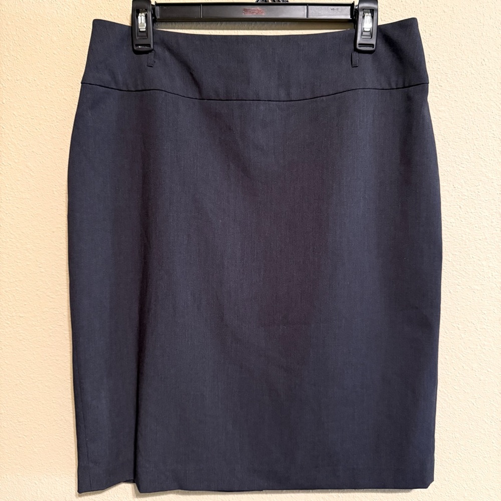 Liz Claiborne Gray Mid Rise Suiting Pencil Skirt Women’s Size 10